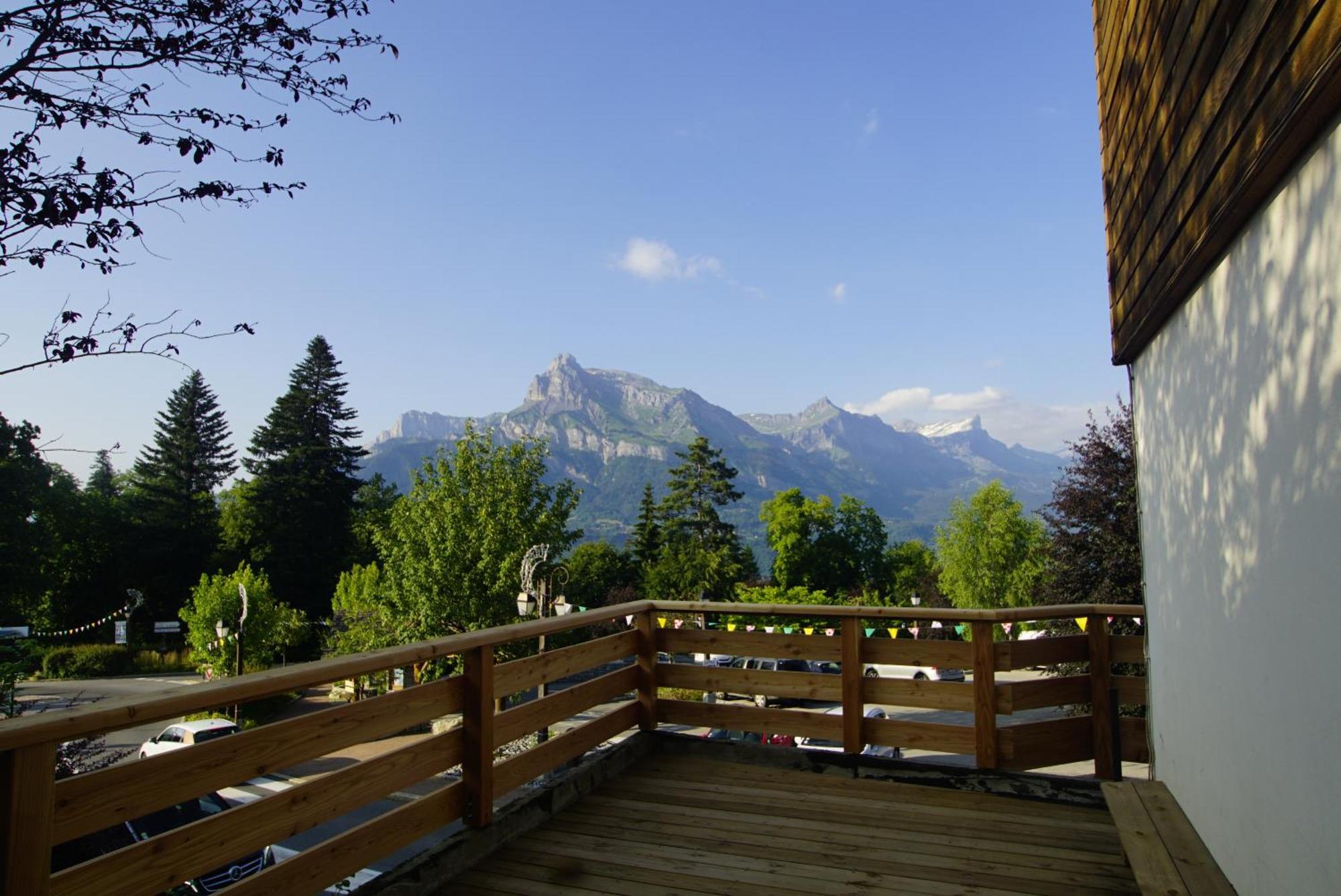 Le Cloumel Appt 8 Pers 120 M Terrasse 60M Plein Centre Vue Montagne Villa Combloux Eksteriør bilde